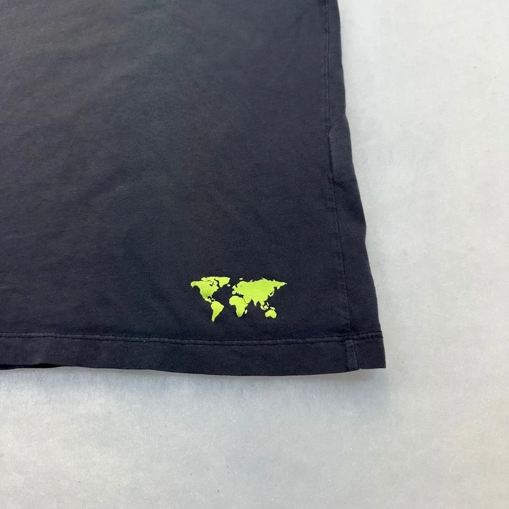 Nike‎ Air Mens Black Graphic T-Shirt World Map Embroidered Logo CT6540-010 Small